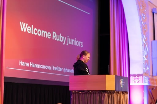Lightning talk. ‘Welcome Ruby Juniors’ on screen